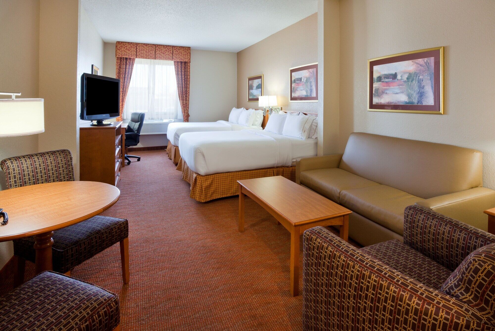 Holiday Inn Express & Suites - Worthington, An Ihg Hotel Екстериор снимка